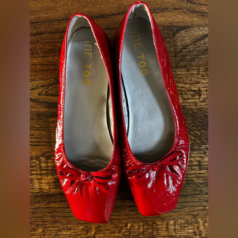 Me Too Norris Patent Red Leather. Women's 8.5.